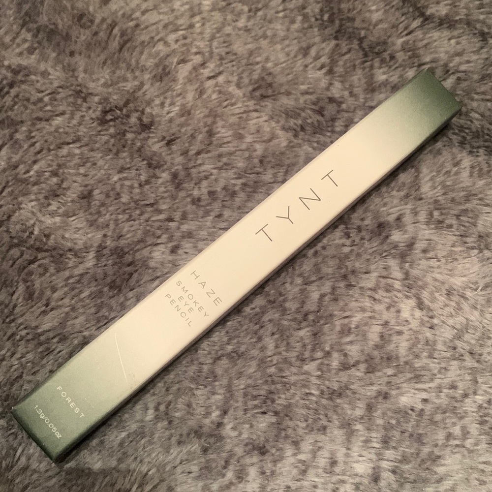 TYNT Smokey eye pencil